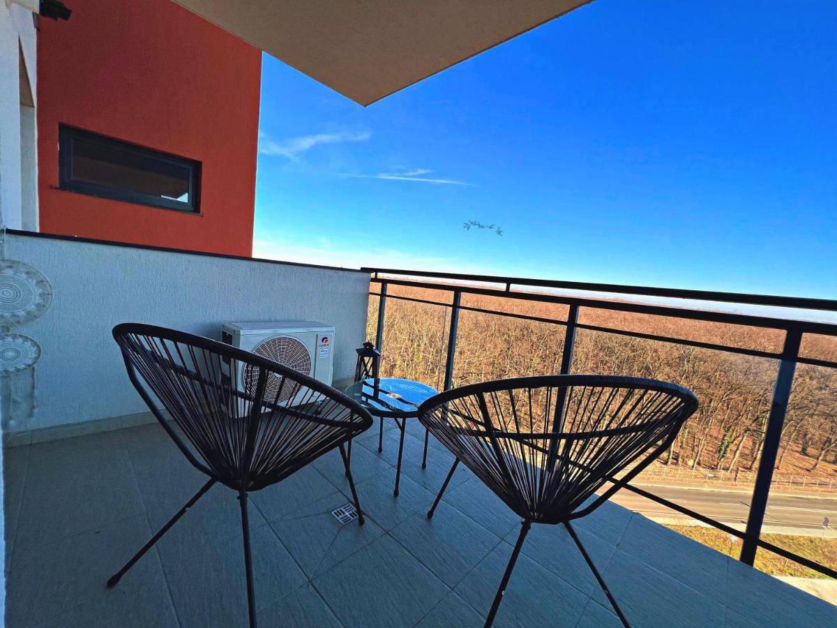 Panoramic Forest View Apartment Dumbravita  Exterior foto